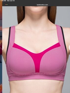 lululemon Ta Ta Tamer Sports bra in Jeweled Magenta 32/34 C/D cup